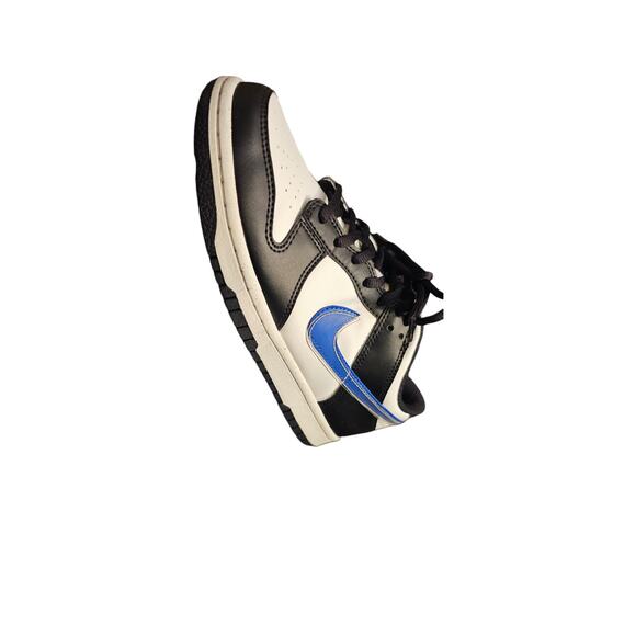 Nike Dunk Low "Cyber Panda "W Sneaker Size 7Pre-Loved in original Box - Picture 2 of 9